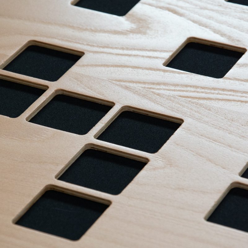 Détail du motif fraisé HEXAGON