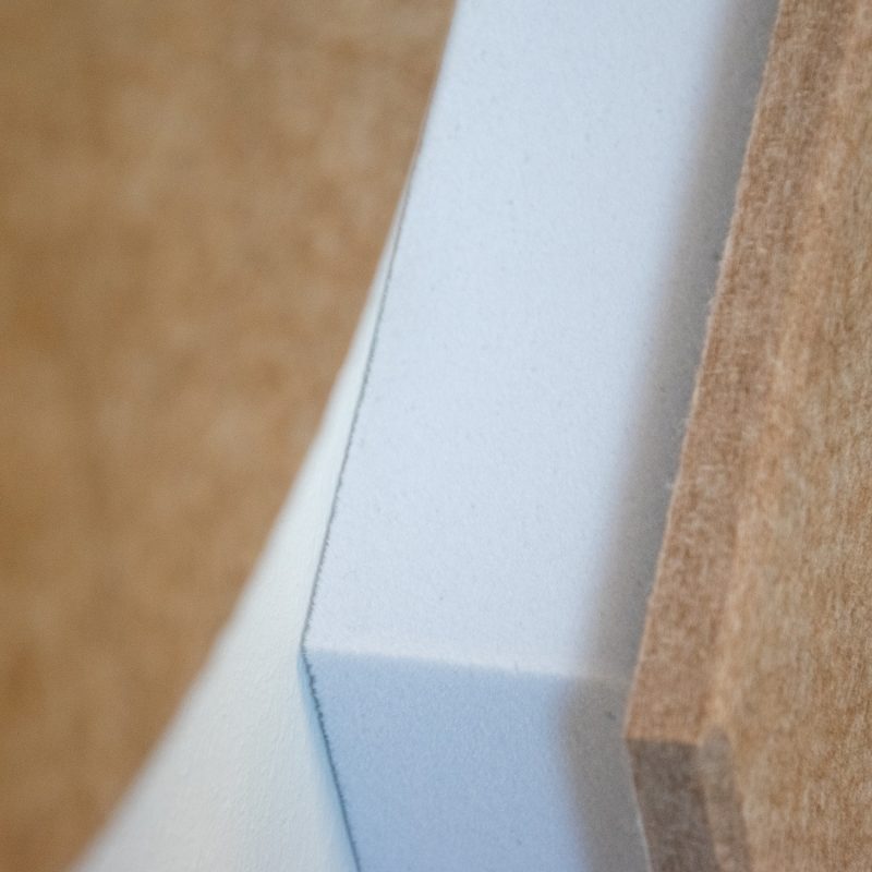 Détail du feutre et de la mousse arrière Basotect