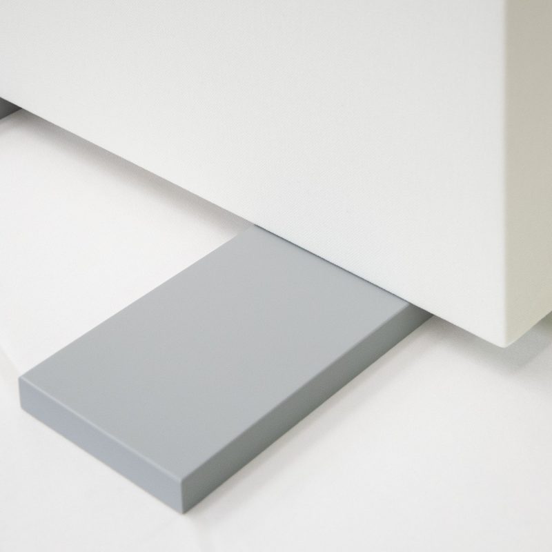 Détail du tissu Premium, du panneau arrière et des pieds
